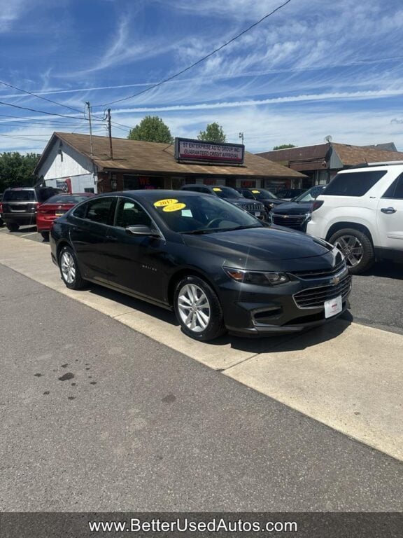 2017 Chevrolet Malibu 1LT's photo